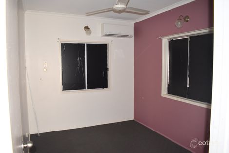 Property photo of 14 Saffola Place Emerald QLD 4720