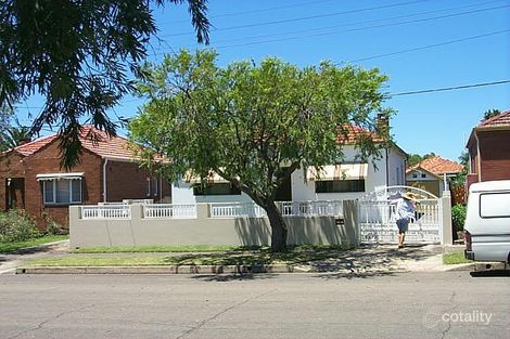 7 Avoca Ave, Belfield, NSW 2191