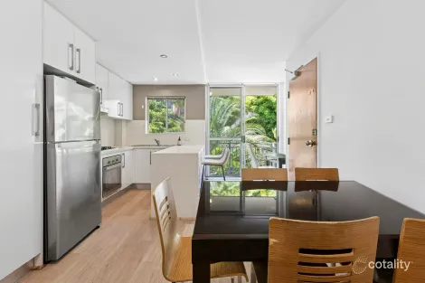 Property photo of 20/13 Fairway Close Manly Vale NSW 2093