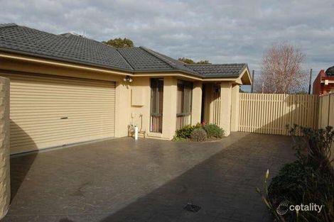 Property photo of 2/16 Barker Avenue Shepparton VIC 3630