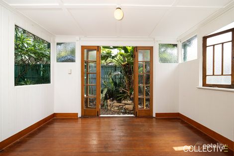 Property photo of 10 Park Road West Dutton Park QLD 4102