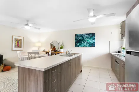 Property photo of 1/9 Eugenia Avenue Rothwell QLD 4022