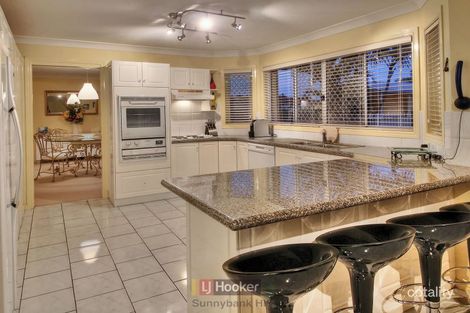 Property photo of 12 Liquidambar Place Stretton QLD 4116