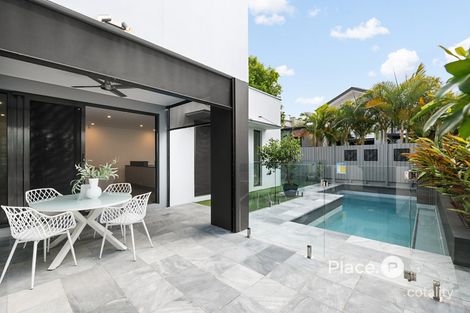Property photo of 99 Stuart Street Bulimba QLD 4171