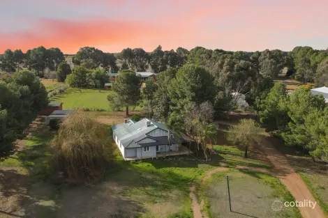 Property photo of 8-10 Windsor Street Forbes NSW 2871