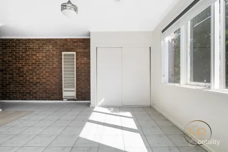 Property photo of 2/182-184 Mt Alexander Road Travancore VIC 3032