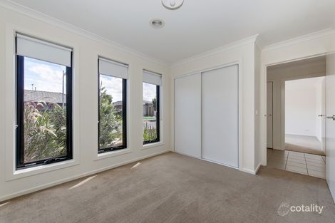 Property photo of 55 Claire Way Tarneit VIC 3029
