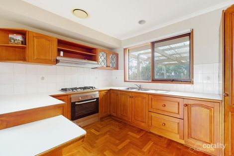 Property photo of 13 Salignus Court Narre Warren VIC 3805
