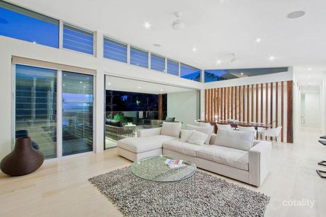 Property photo of 56 Avoca Drive Avoca Beach NSW 2251