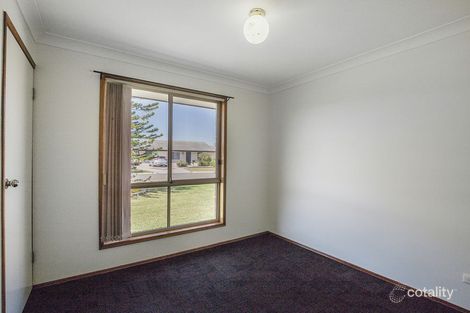 Property photo of 9 Glendevon Crescent Mount Warren Park QLD 4207