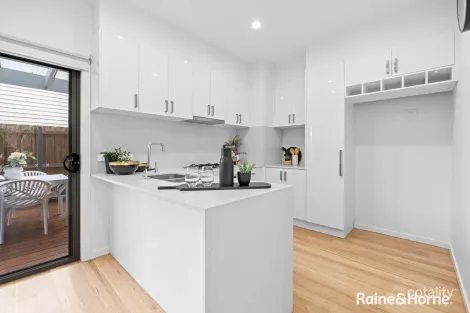 Property photo of 105C St David Street Thornbury VIC 3071