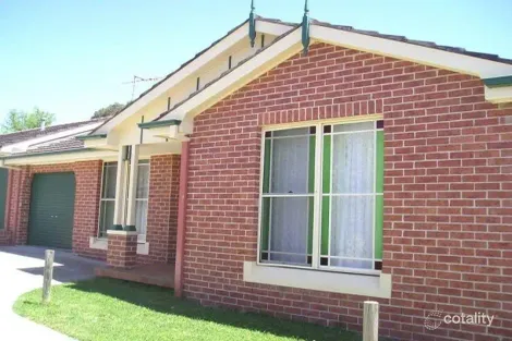 4/50 Lambert St, Bathurst, NSW 2795