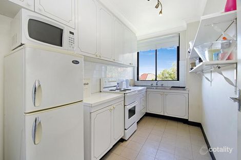 Property photo of 2/102-104 Wellington Street Bondi Beach NSW 2026