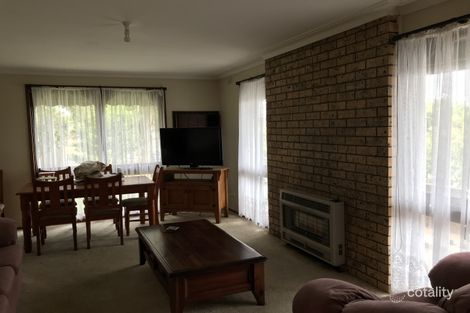Property photo of 4 Grassmere Court Hallam VIC 3803