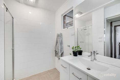 Property photo of 46A Wallace Street Newtown QLD 4350