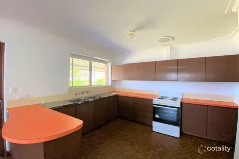 Property photo of 8 Walker Court Kardinya WA 6163