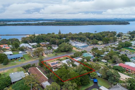 Property photo of 39 Charles Street Iluka NSW 2466
