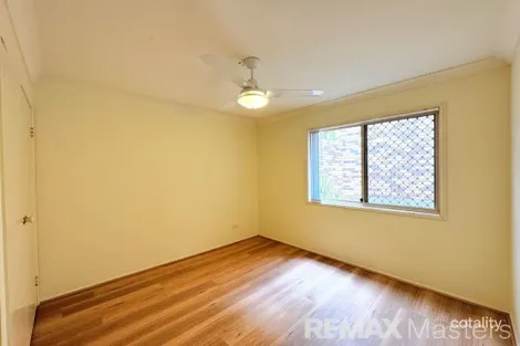 Property photo of 32 Flinders Crescent Forest Lake QLD 4078