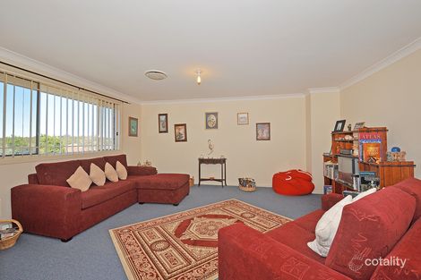 Property photo of 25 Scribblygum Circuit Rouse Hill NSW 2155