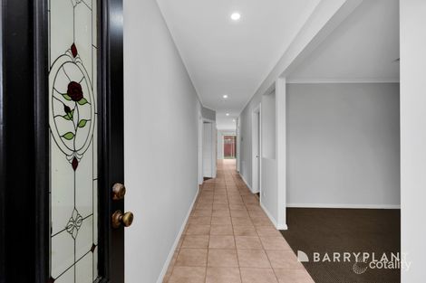 Property photo of 5 Benaud Place Epping VIC 3076