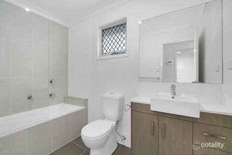 Property photo of 1/30 Falso Place Doolandella QLD 4077