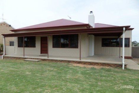 65 Lyle St, Warracknabeal, VIC 3393