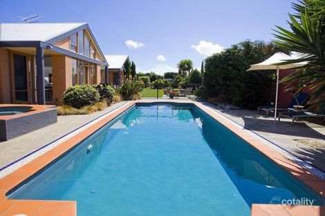 4 Hallis Ct, Torquay, VIC 3228