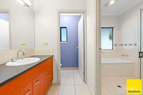 Property photo of 17-19 Mercurio Street White Rock QLD 4868