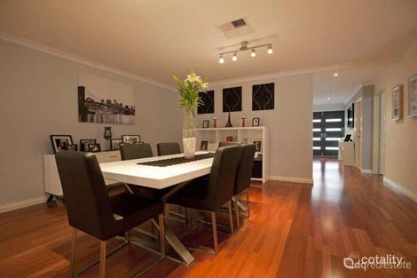 Property photo of 17 Wyatt Road Hocking WA 6065