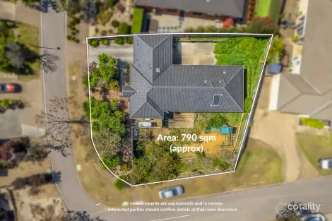 Property photo of 24 Peninsula Sands Boulevard Rosebud VIC 3939