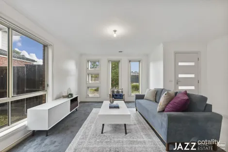 Property photo of 33 Arrowgrass Drive Point Cook VIC 3030