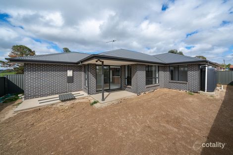 Property photo of 3 Peard Close Eglinton NSW 2795