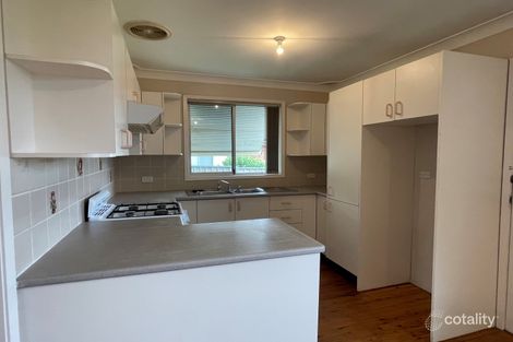 Property photo of 5 Denzil Avenue St Clair NSW 2759