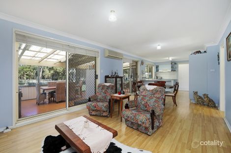 Property photo of 5 The Downs Jilliby NSW 2259