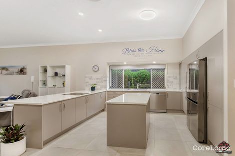 Property photo of 19 Boreen Court Helensvale QLD 4212