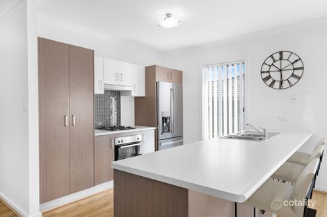 Property photo of 8 Mileham Circuit Rutherford NSW 2320