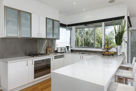 Property photo of 101 Nicholas Street Newtown VIC 3220
