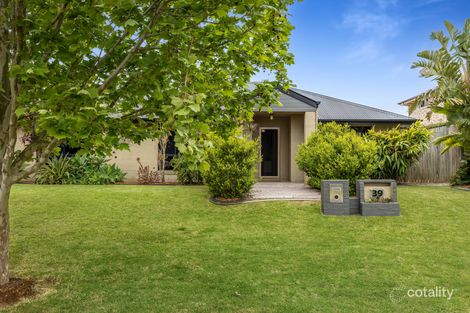 Property photo of 39 Nioka Drive Highfields QLD 4352