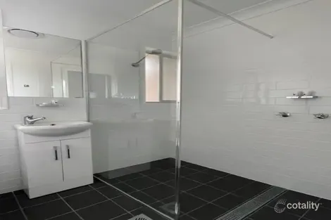 Property photo of 27 Yarrawonda Street Guyra NSW 2365