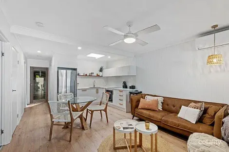 1/136 Broadwater Ave, Maroochydore, QLD 4558