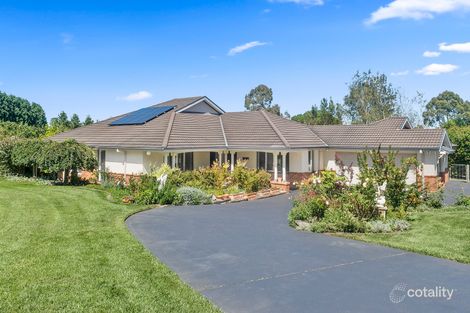 10 Carisbrooke Row, Bowral, NSW 2576