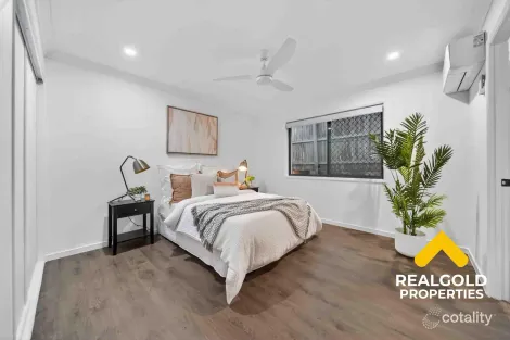 Property photo of 24 Benarkin Street Forest Lake QLD 4078