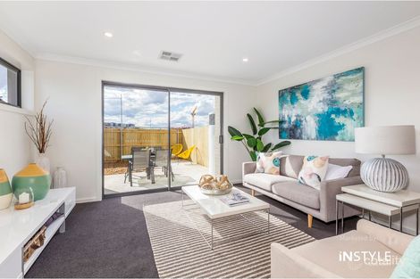 Property photo of 20/33 Woodberry Avenue Coombs ACT 2611