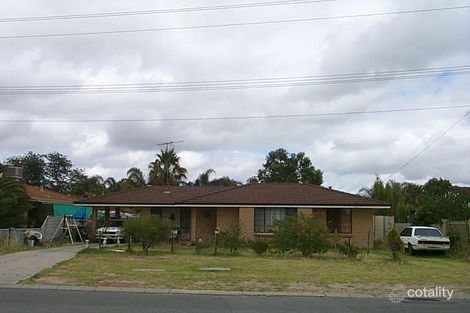 26 Seville Dr, Seville Grove, WA 6112