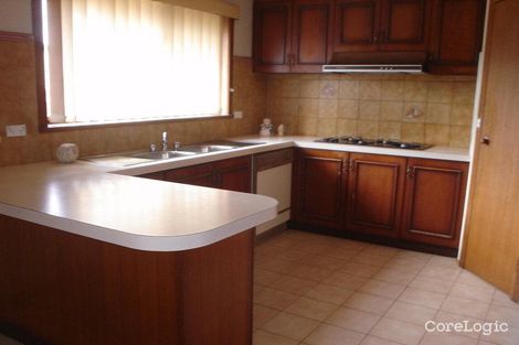 Property photo of 56 Chichester Drive Taylors Lakes VIC 3038