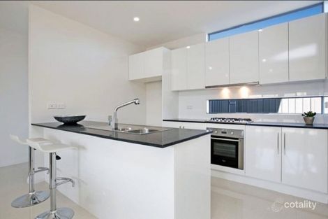 Property photo of 3/30 West Lakes Boulevard Albert Park SA 5014