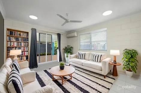 Property photo of 2/6 Tuffley Street West End QLD 4810