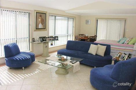 Property photo of 36 Firethorn Place Jerrabomberra NSW 2619