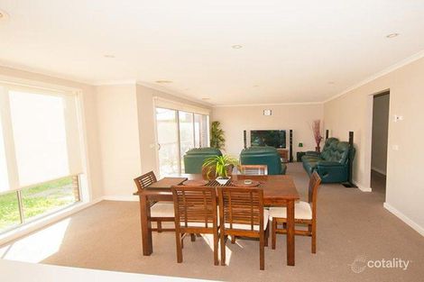 Property photo of 12 Merribah Way Truganina VIC 3029