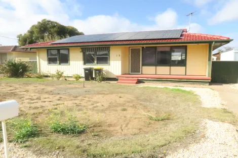 18 Gail Cres, Murray Bridge, SA 5253